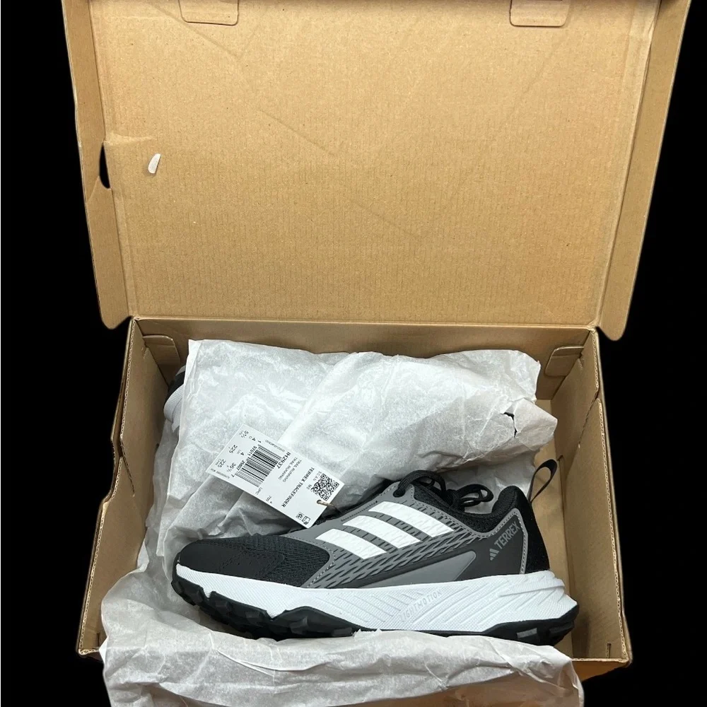 Size 5.5 - Adidas Tracefinder‎ Trail Black Dash Grey W